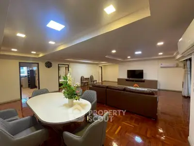 image_rental-30476865