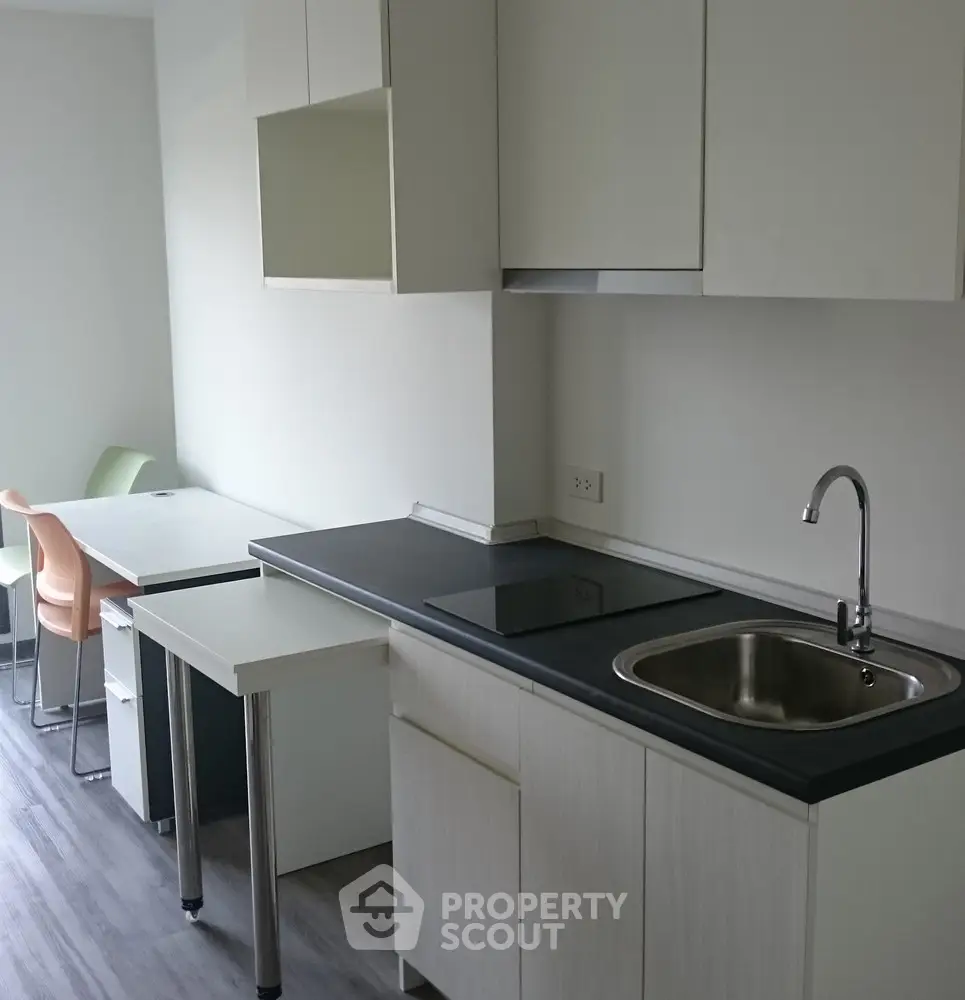  1 Bedroom Condo at Rich Park Triple Station-1
