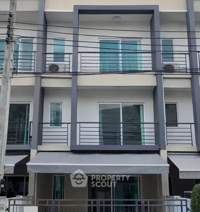 image_rental-30600600