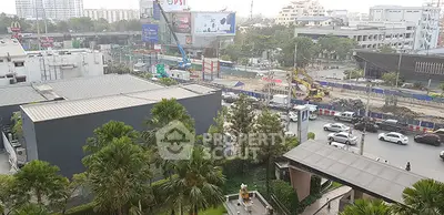  1 Bedroom Condo at Lumpini Place Srinakarin Huamak-3