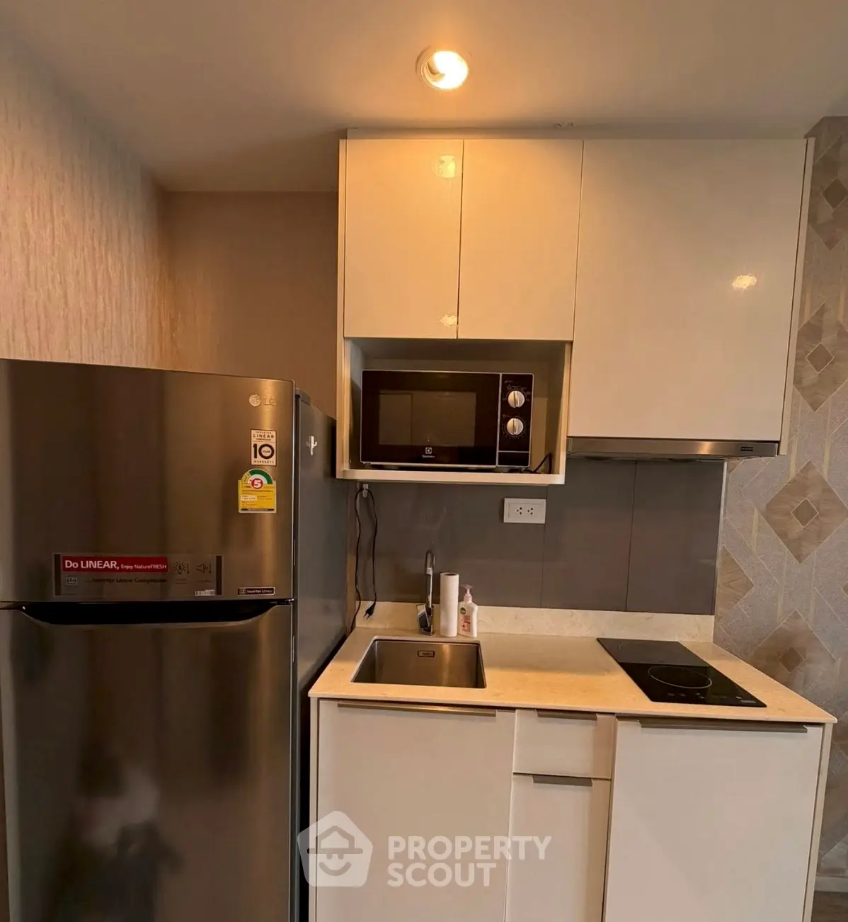 Screenshot 2569-03-02 at 17.49.01.jpg