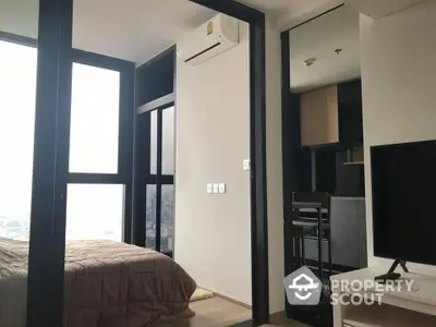 Fully Furnished 1 Bedroom Condo at The Line Jatujak Mochit-4