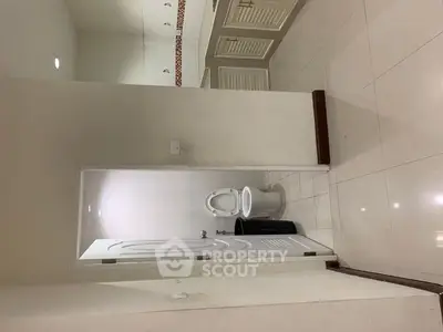 image_rental-29105748