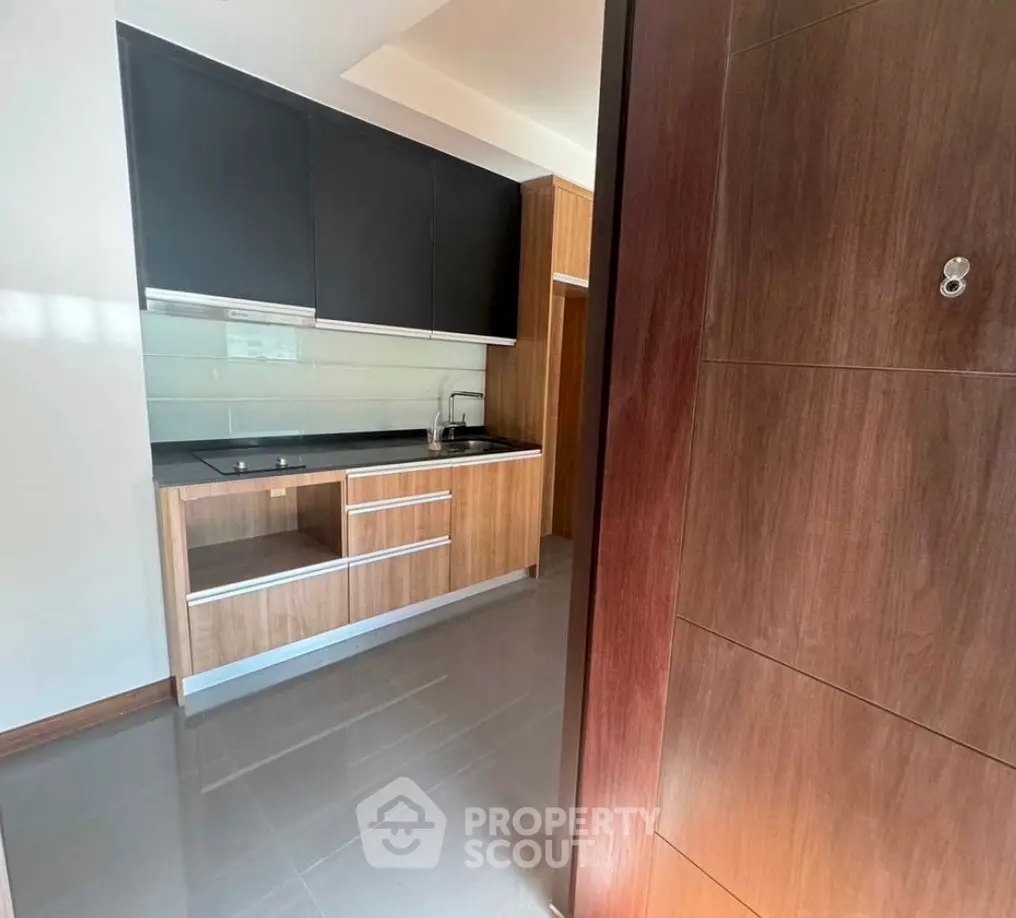 Screenshot 2569-03-19 at 11.22.18.jpg