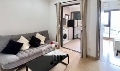 image_rental-29879761