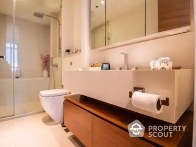 Modern bathroom with sleek design and elegant fixtures in a luxury home.