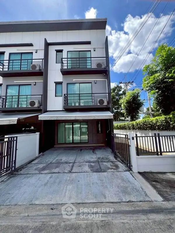 image_rental-28183448