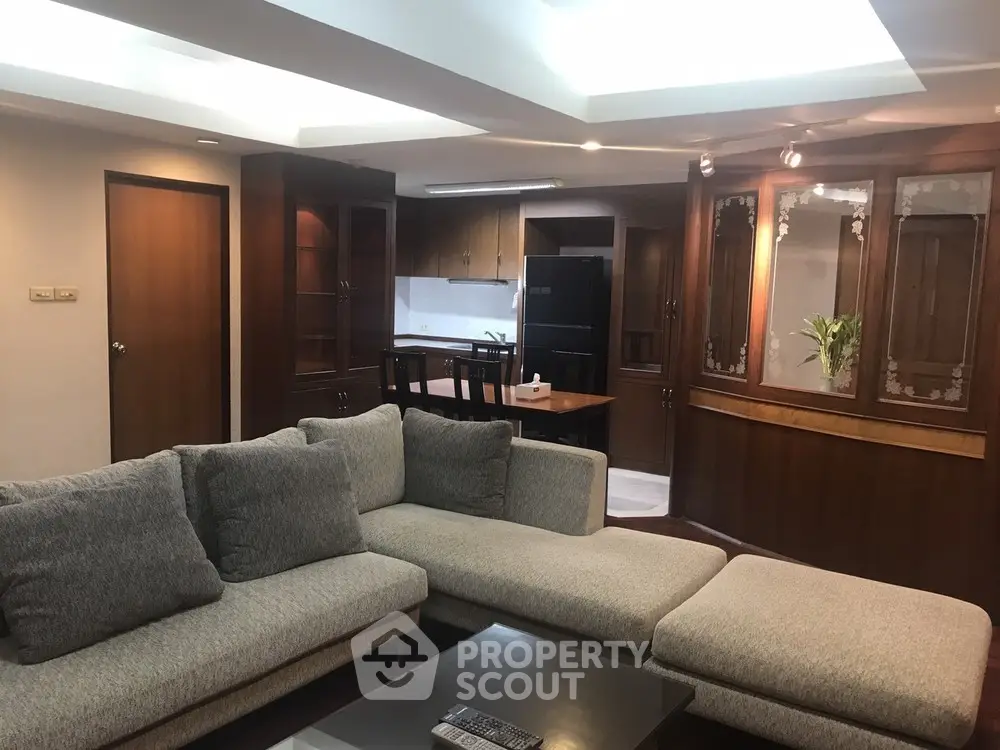  2 Bedrooms Condo -1
