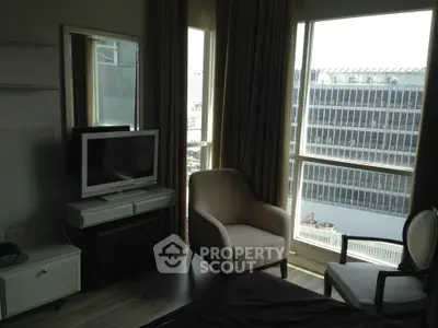  1 Bedroom Condo at The Address Chidlom-5