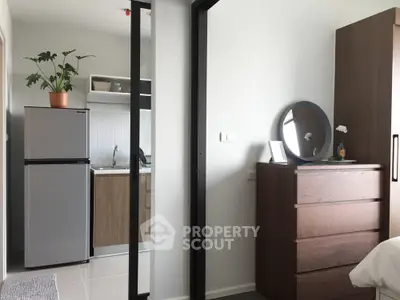  1 Bedroom Condo at The Stage Taopoon Interchange-4