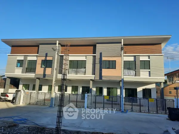 image_rental-6863439