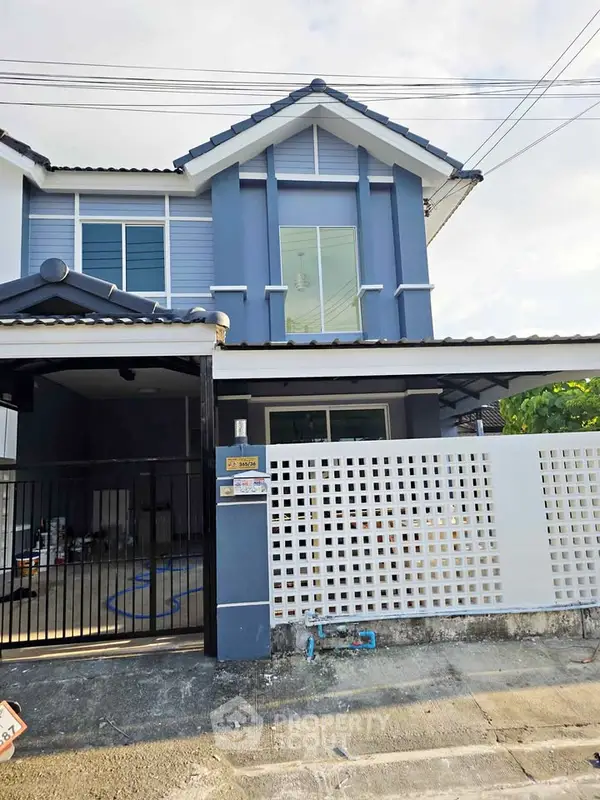 image_rental-28758763