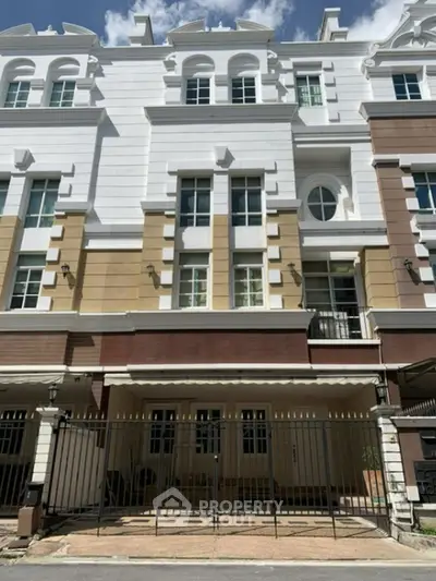 image_rental-30616360