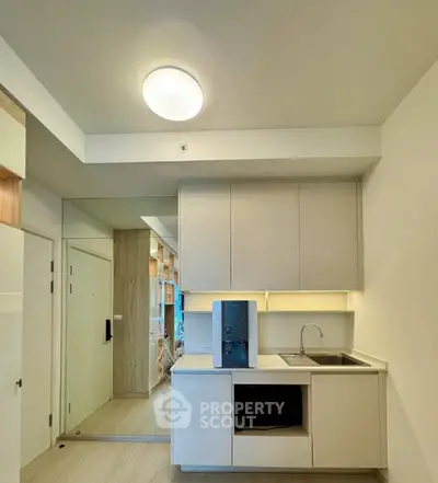 Screenshot 2568-11-19 at 10.10.53.jpg