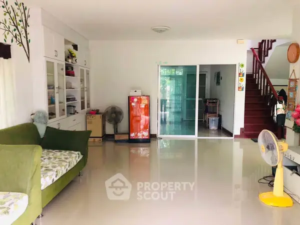 image_rental-24880634