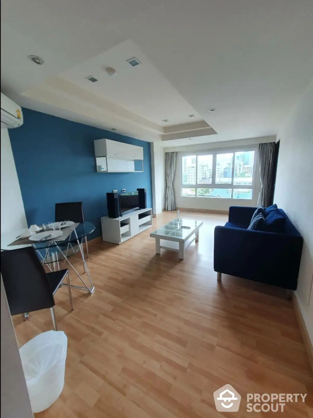  2 Bedrooms Condo -1