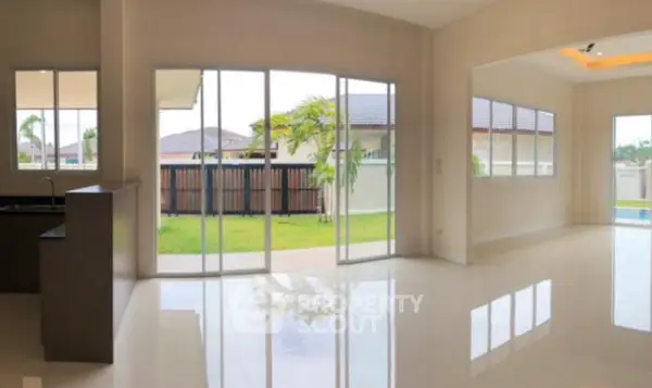 image_rental-19073246