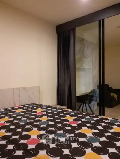 1 Bedroom Condo at Life Asoke Rama 9-5