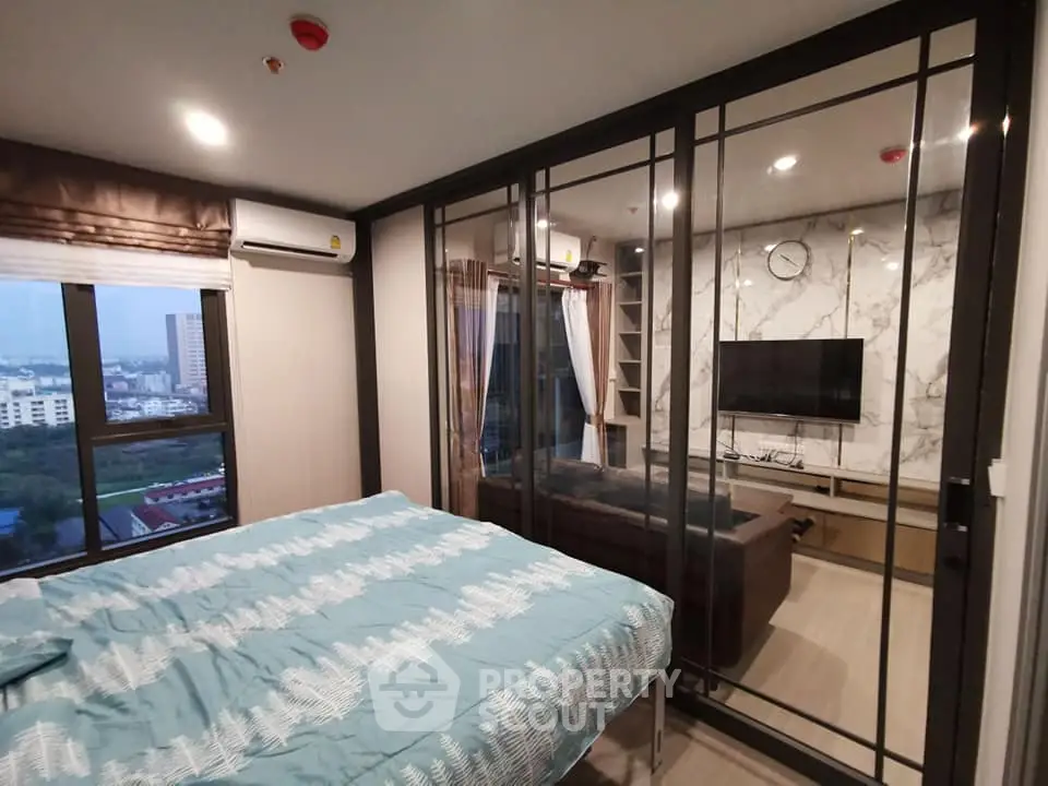 Fully Furnished 1 Bedroom Condo at The Parkland Phetkasem 56-1