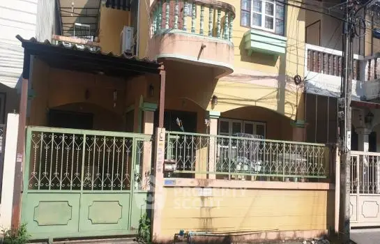 image_rental-7097908