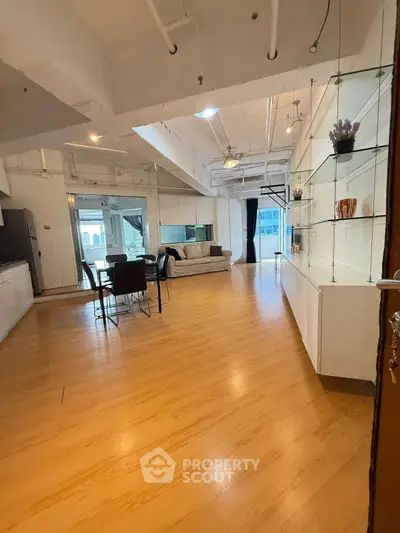 image_rental-29646705