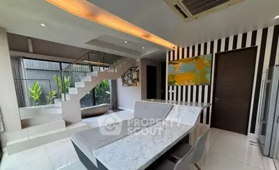 image_rental-31423418