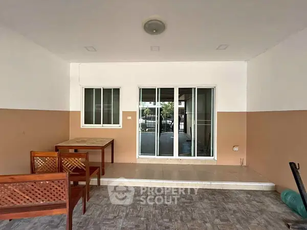 image_rental-28368449