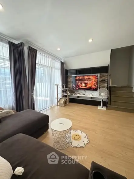 image_rental-28589329