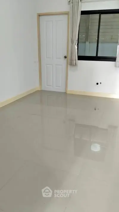 image_rental-31680400