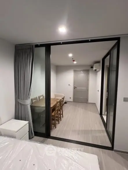 image_rental-28349446