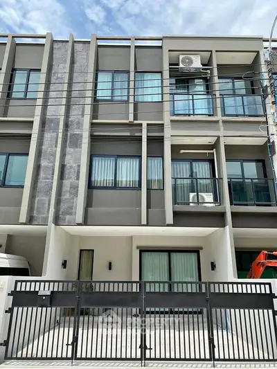 image_rental-28459138