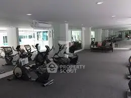 2 Bedrooms Condo at Tulip Square อ้อมน้อย Gym