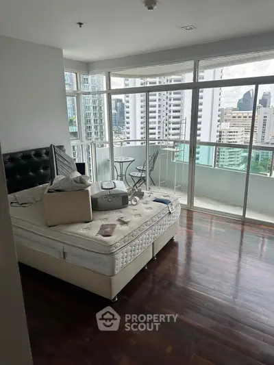 image_rental-26995613