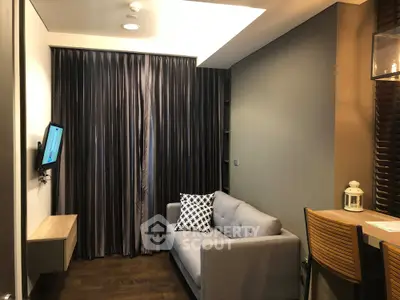  1 Bedroom Condo at The Lumpini 24-3