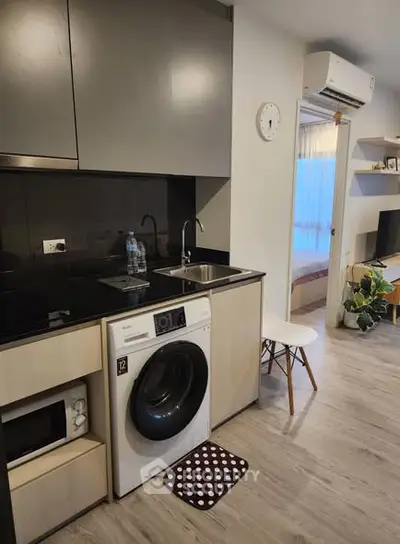 image_rental-28427763