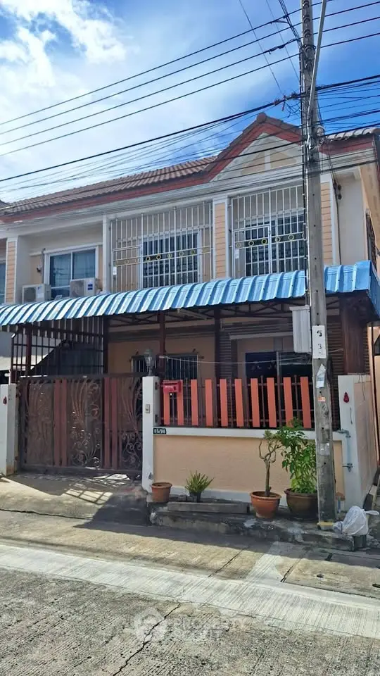 image_rental-27537910