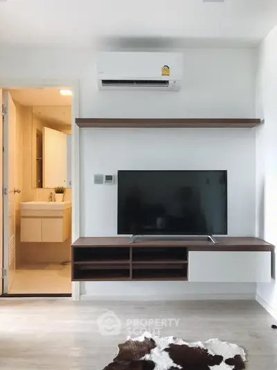 Fully Furnished 1 Bedroom Condo at Atmoz Ladprao 71-3