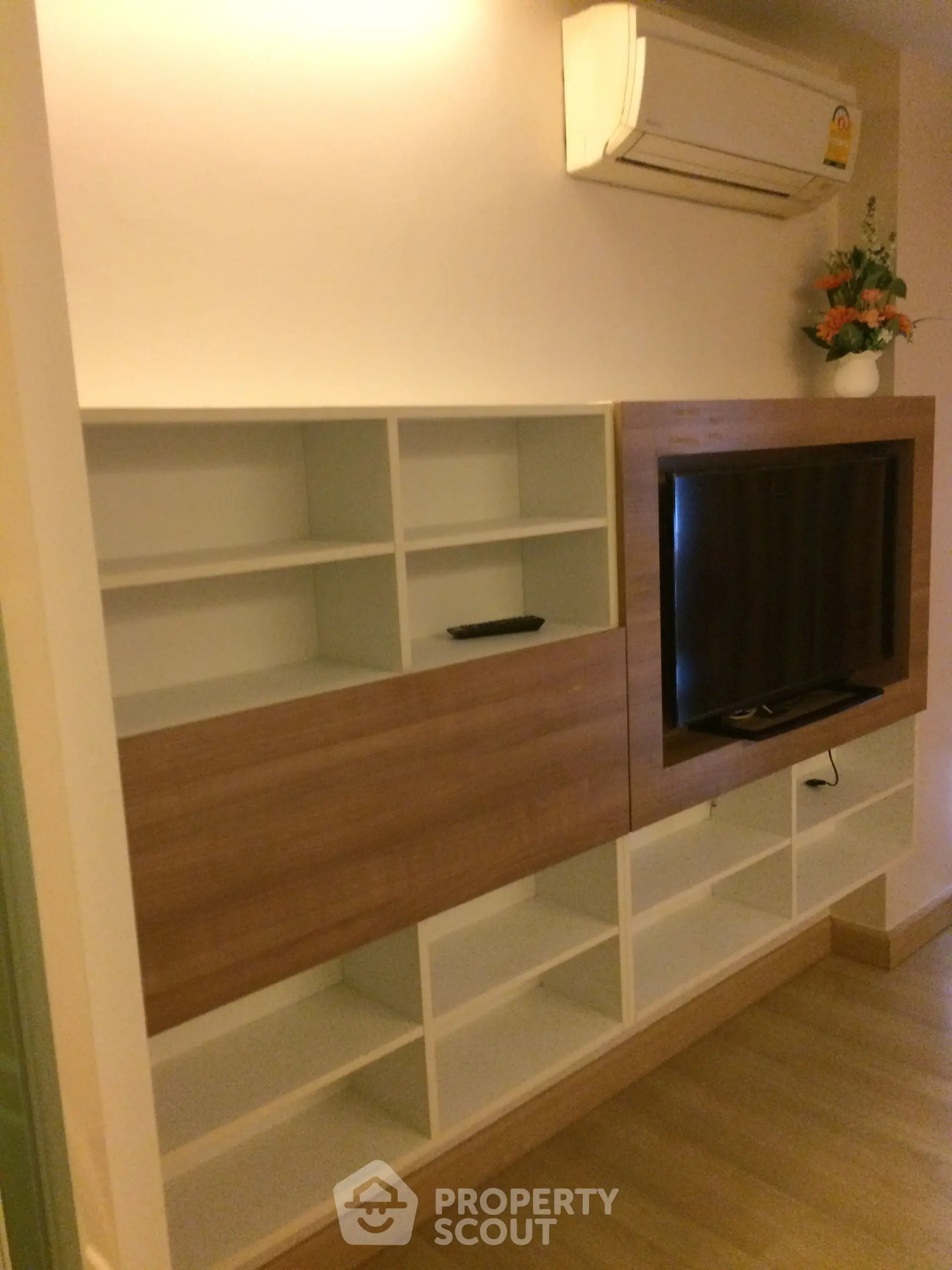Emerald Residence Ratchada