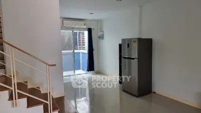 image_rental-13439598