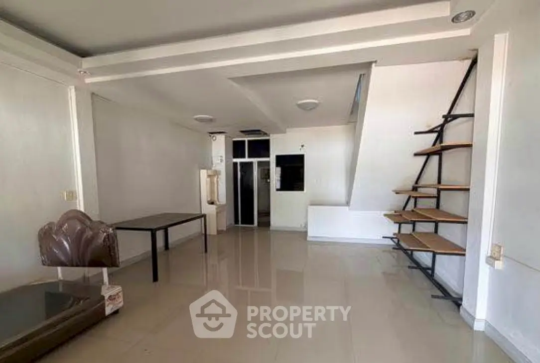 Screenshot 2569-04-11 at 14.57.04.jpg