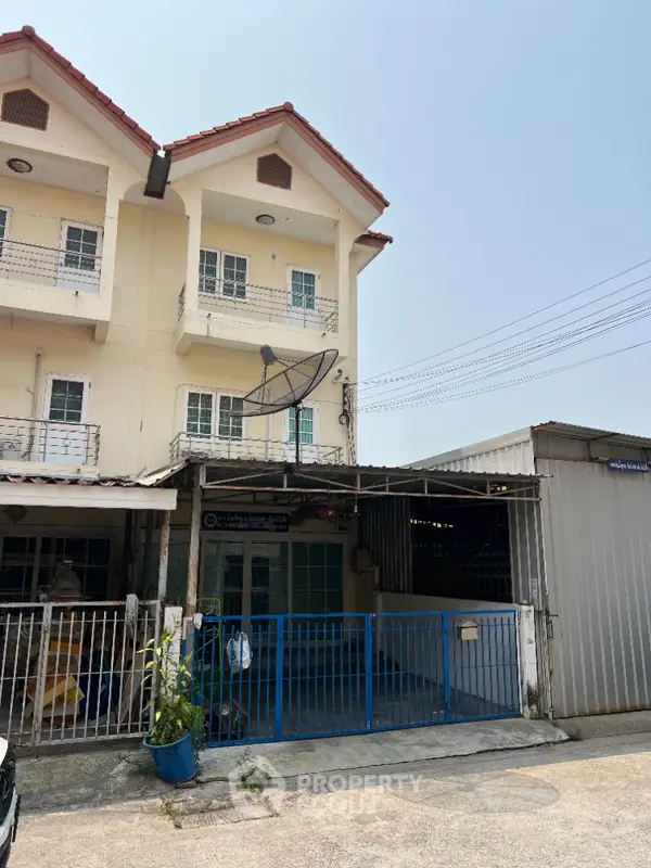 image_rental-11467698