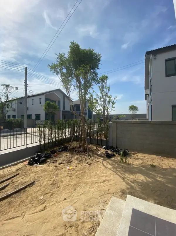 image_rental-6661579