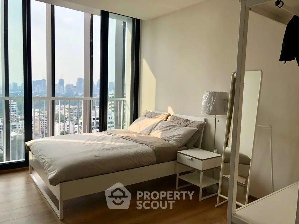  1 Bedroom Condo at Park Origin Phrom Phong-1