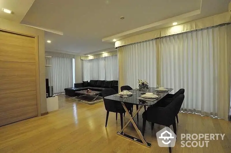  2 Bedrooms Condo -1