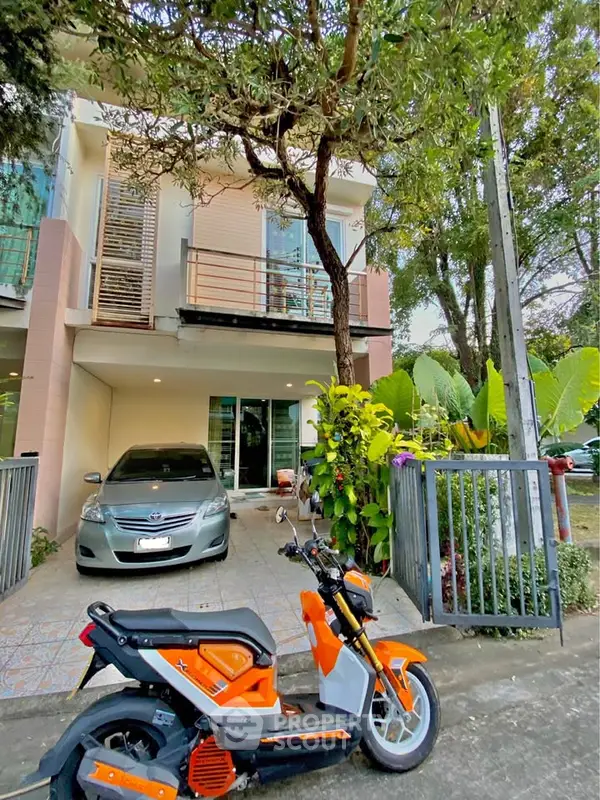 image_rental-30526387