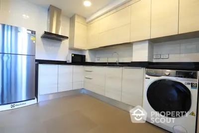 Fully Furnished 2 Bedrooms Serviced Apartment at Glory Sukhumvit-5