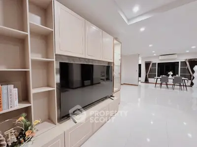 image_rental-29391732