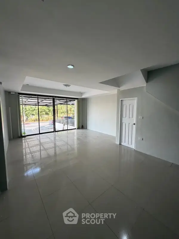 image_rental-28962099