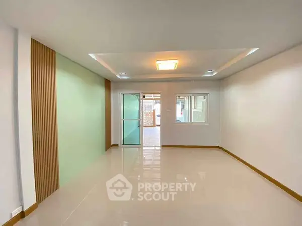 image_rental-27325960