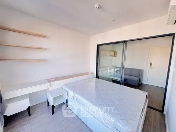 image_rental-30934425